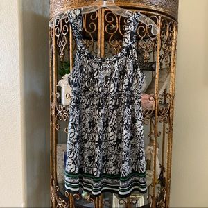 Max Edition Ladies Black/White Blouse